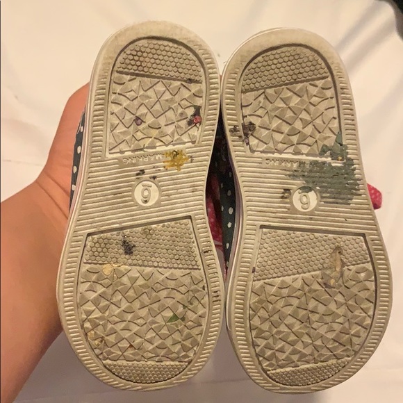 Minnie Mouse high top tennis - Picture 6 of 6